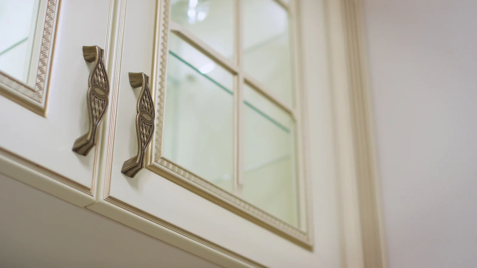 How To Organise Conflicting Family Recollections